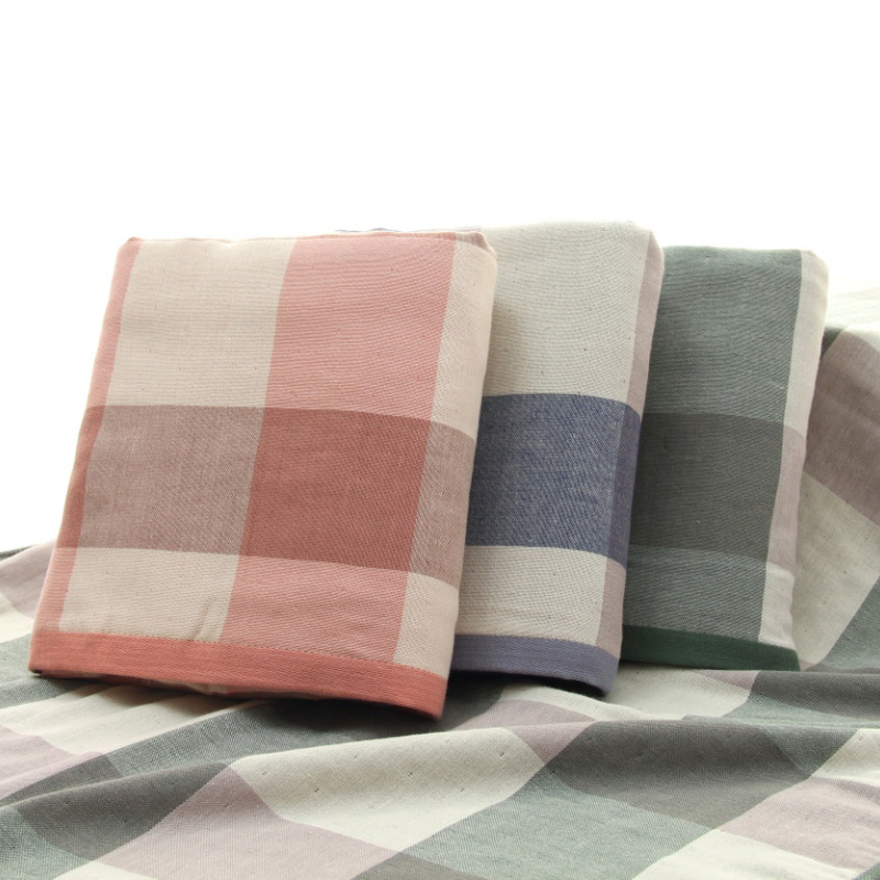 Yiwu Good Goods Day Grid Pure Cotton Gauze Bath Towel A Gauze A Wool Circle Men And Women Couples Bath Towel Beach Towel details Picture