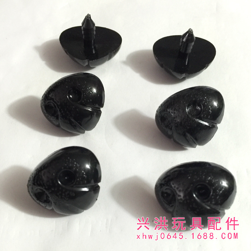 Plush Toy Plastic Eyes Nose Accessories Toy Accessories 30Mm Black Pitted Triangle Nose Pitted Nose