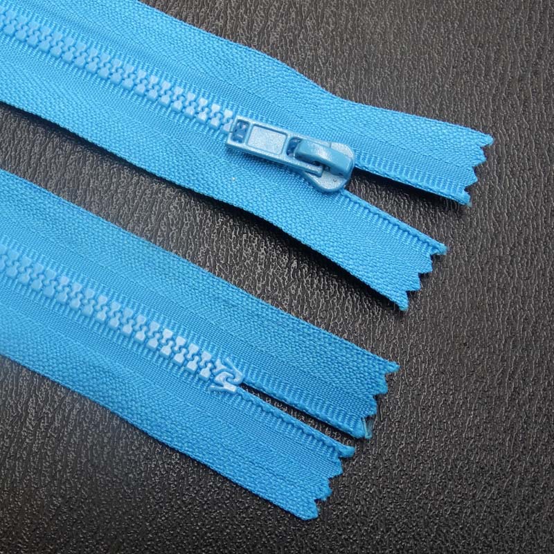 拉链厂家直销/5号服装口袋产品图