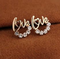 E3 Creative Korean version of hot selling earrings super flash diamond English LOVE letter earrings earrings trinkets stall supply