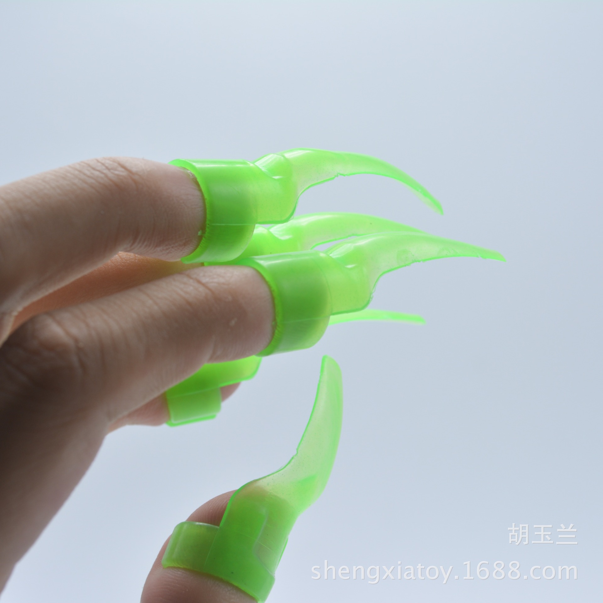 跨境外贸出口万圣节装扮道具夜光指牙 僵尸假牙指甲 愚人节整蛊玩具详情图4