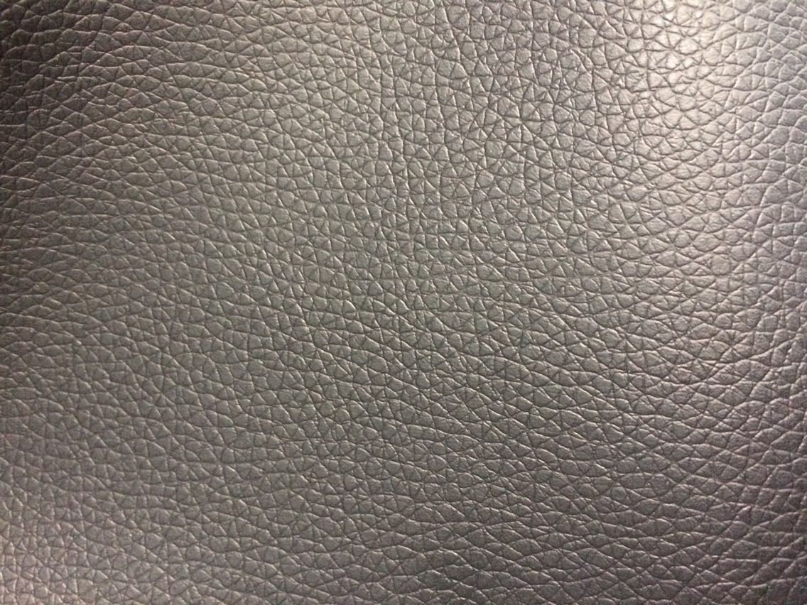 Wholesale PVC automotive leather in stock, odorless, scratch-resistant, wear-resistant and waterproof leather, luggage leather, sofa seat leather Application Scenario