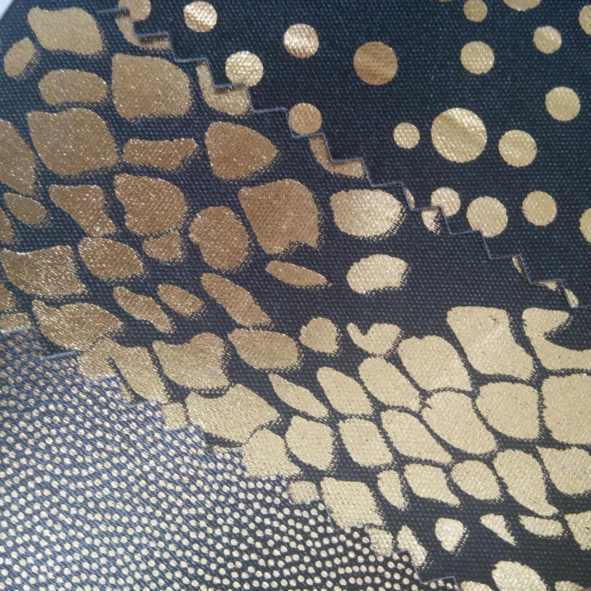 Gold-embossed mercerized leather, foamed foam printed foam printed fabric, foamed coated pvc Specification image