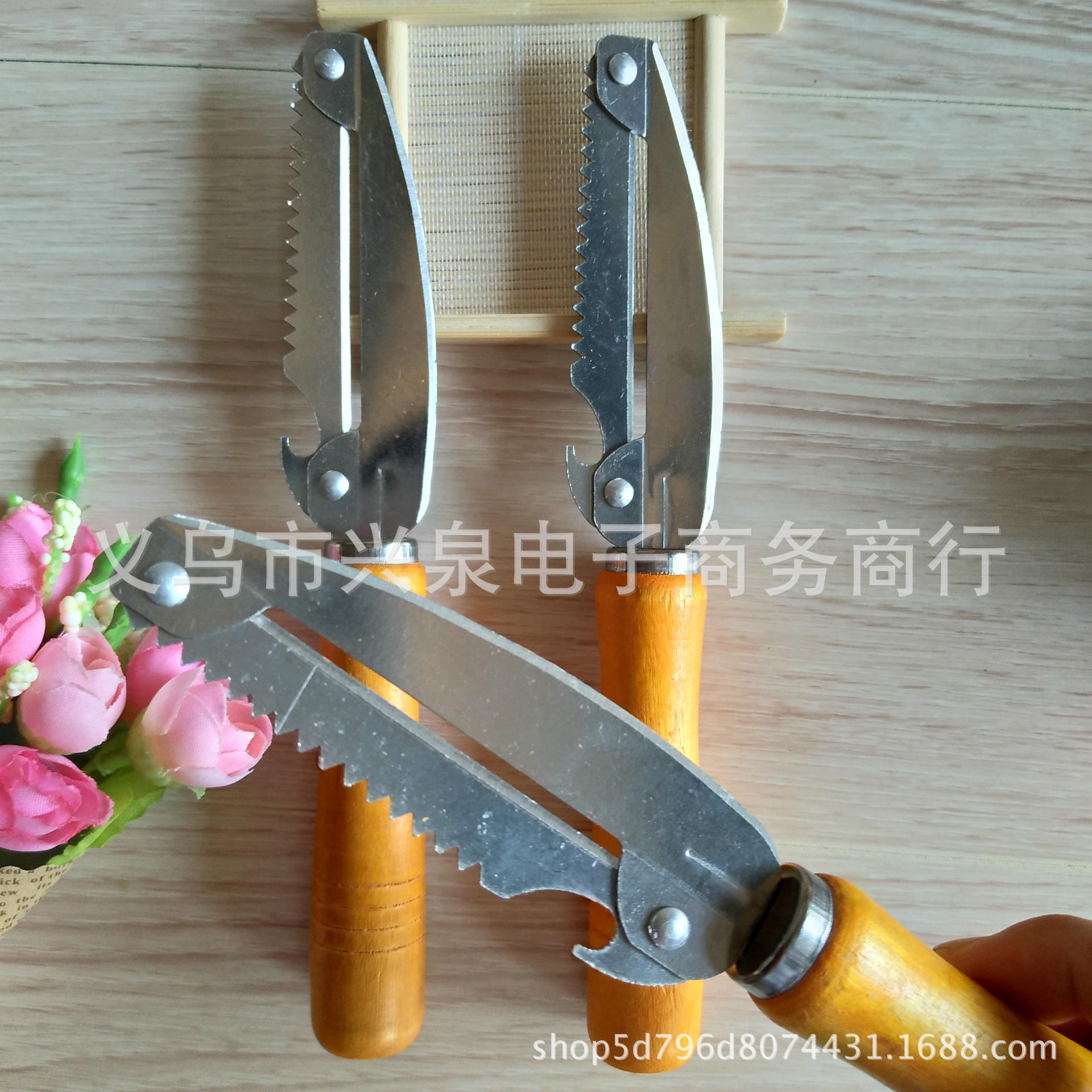 【 Zone 2-10 】 Wood fruit knife 2000 yuan per box, three-purpose peeler, multi-functional wood handle peeler, peeler, potato peeler Application Scenario