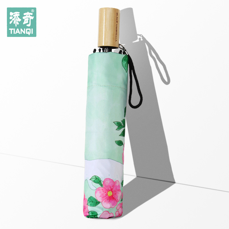 Cross-border supply black rubber folding umbrellas, one-piece consignment, sun protection and shade umbrellas, extended four-fold small black umbrellas, factory direct sales Application Scenario