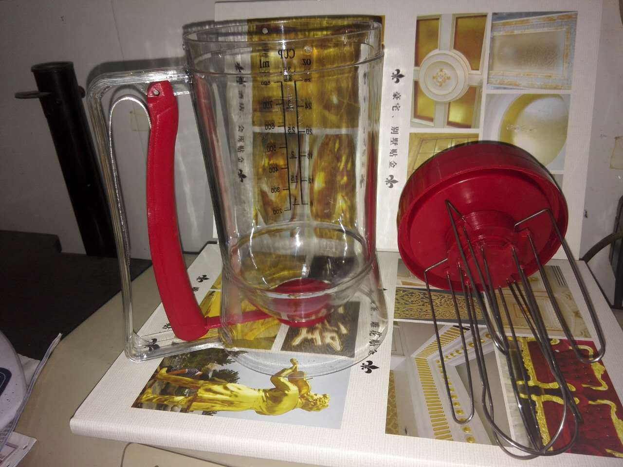 TV product pancake machin, hand-cranked batter dispenser, liquid separator, batter separator details Picture