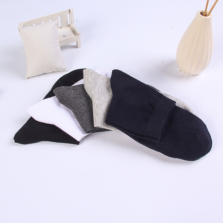 جوارب ذات اللون الصافي، جوارب من الذكور في فصل الشتاء، خشب أبيض وأسود Item Picture