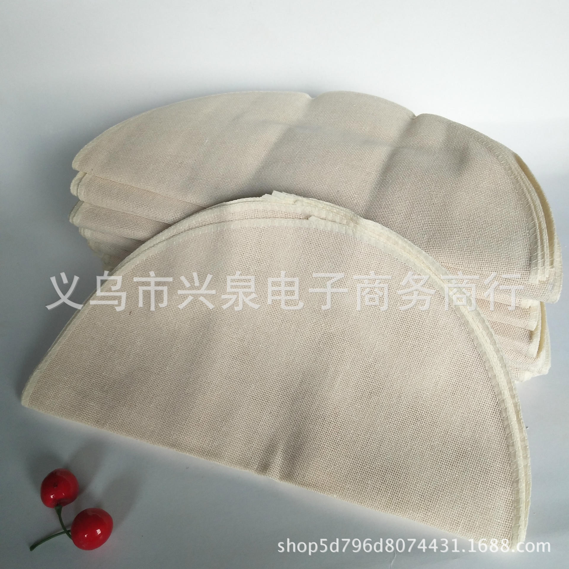 蒸笼蒸包子/竹制品蒸笼/不锈钢水杯/笼屉布纯棉/竹制竹蒸笼白底实物图