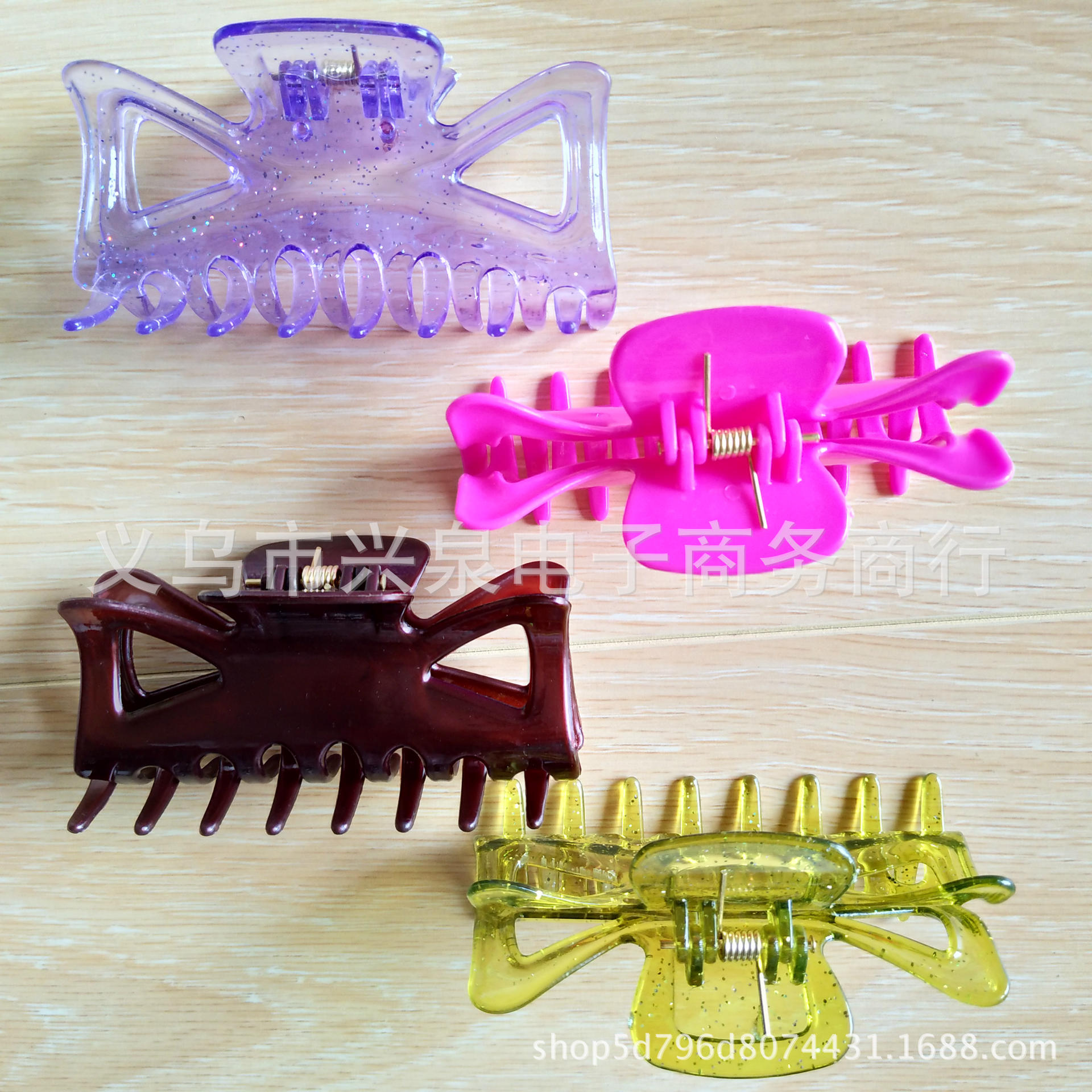 【1-7 Zones 】 8-claw clamps 24 per pack, 1440 cases, 8-claw plastic clamps, fashionable clamps, Yiwu accessories wholesale, one yuan per piece, department store details Picture