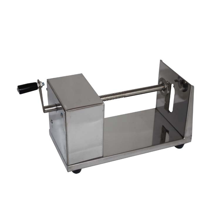 Manual cyclone potato tower machine, hand-cranked rotating potato chip machine, fruit and vegetable processing equipment, tornado potato chip machine Application Scenario