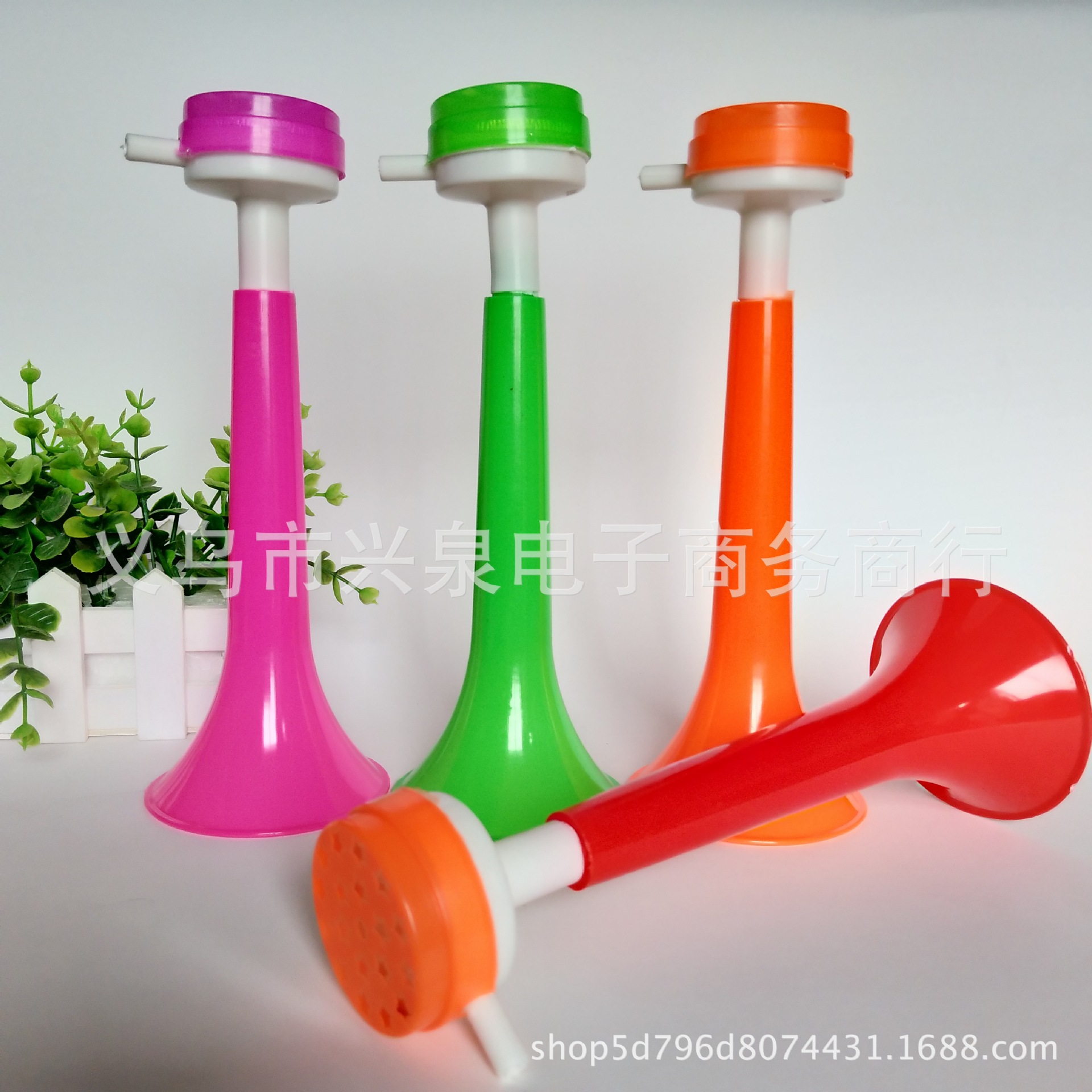 【 Zone 3-3 】 High-pitched speakers 900 yuan per box, high-pitched plastic speakers, children's speakers, toys, cheering props, 1 yuan, 2 yuan, toy wholesale