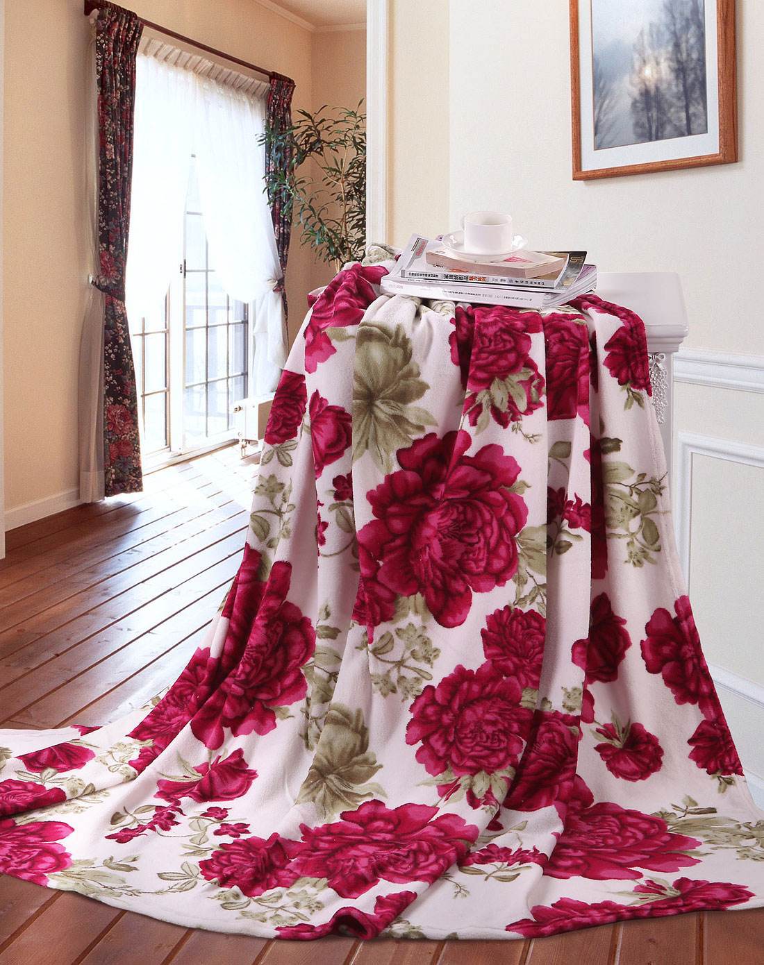 Factory Low Discount Coral Velvet Printed Blankets For Domestic Sale Flower Bed Linen Processing Gift Promotion full figure