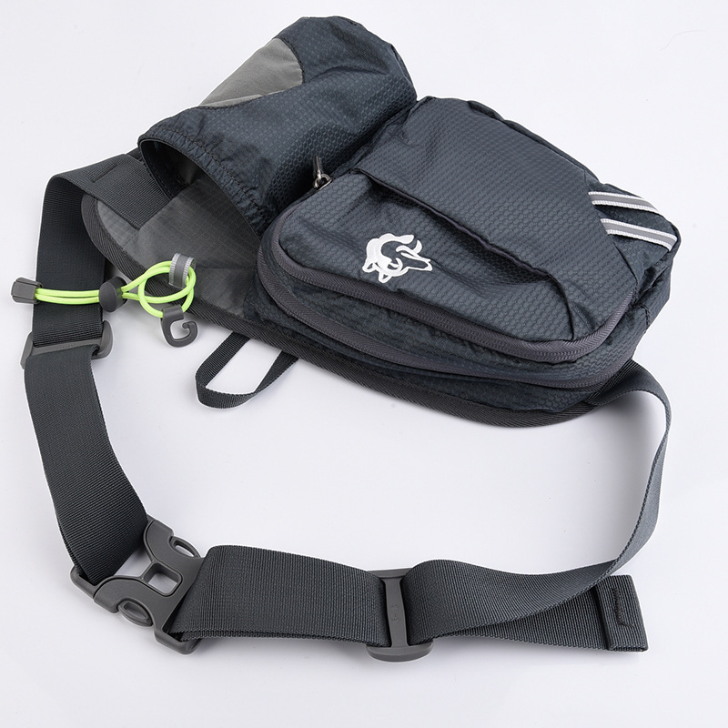 Wholesale of outdoor men's and women's waist bags, multi-level collection wallets, outdoor fitness close-fitting running bags Application Scenario