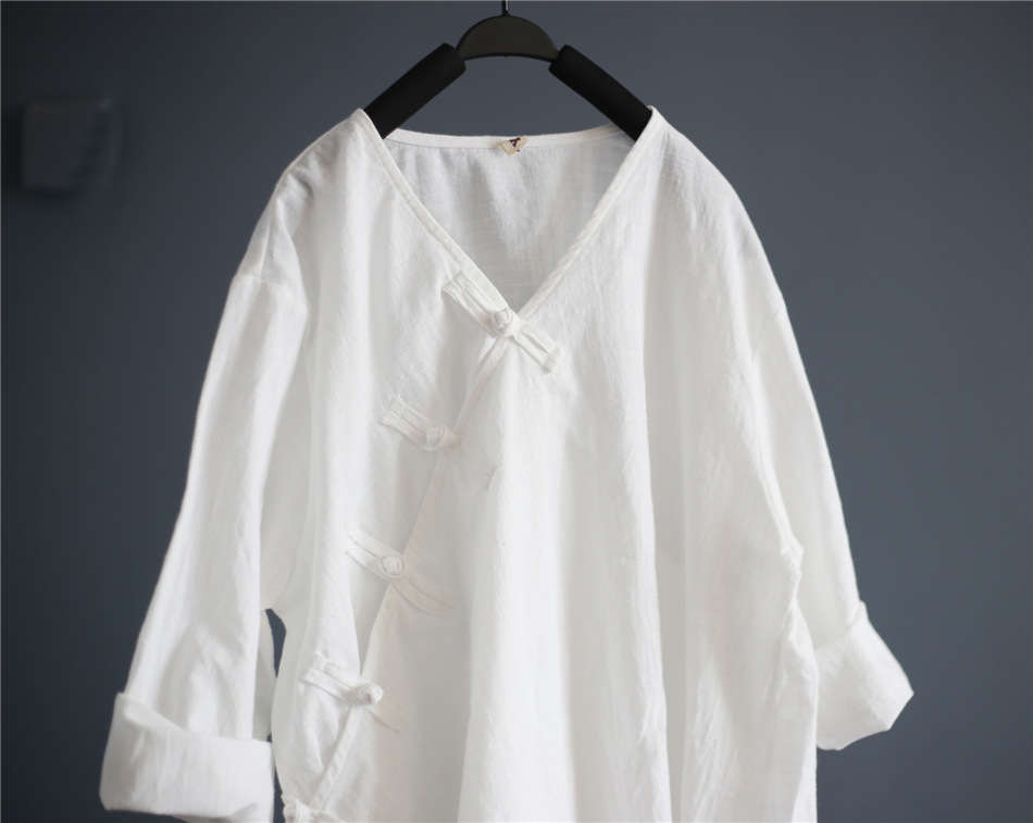 Warm and cozy, retro, irregular button-up shirt, smock, artistic and casual, solid color shirt for ladies Item Picture