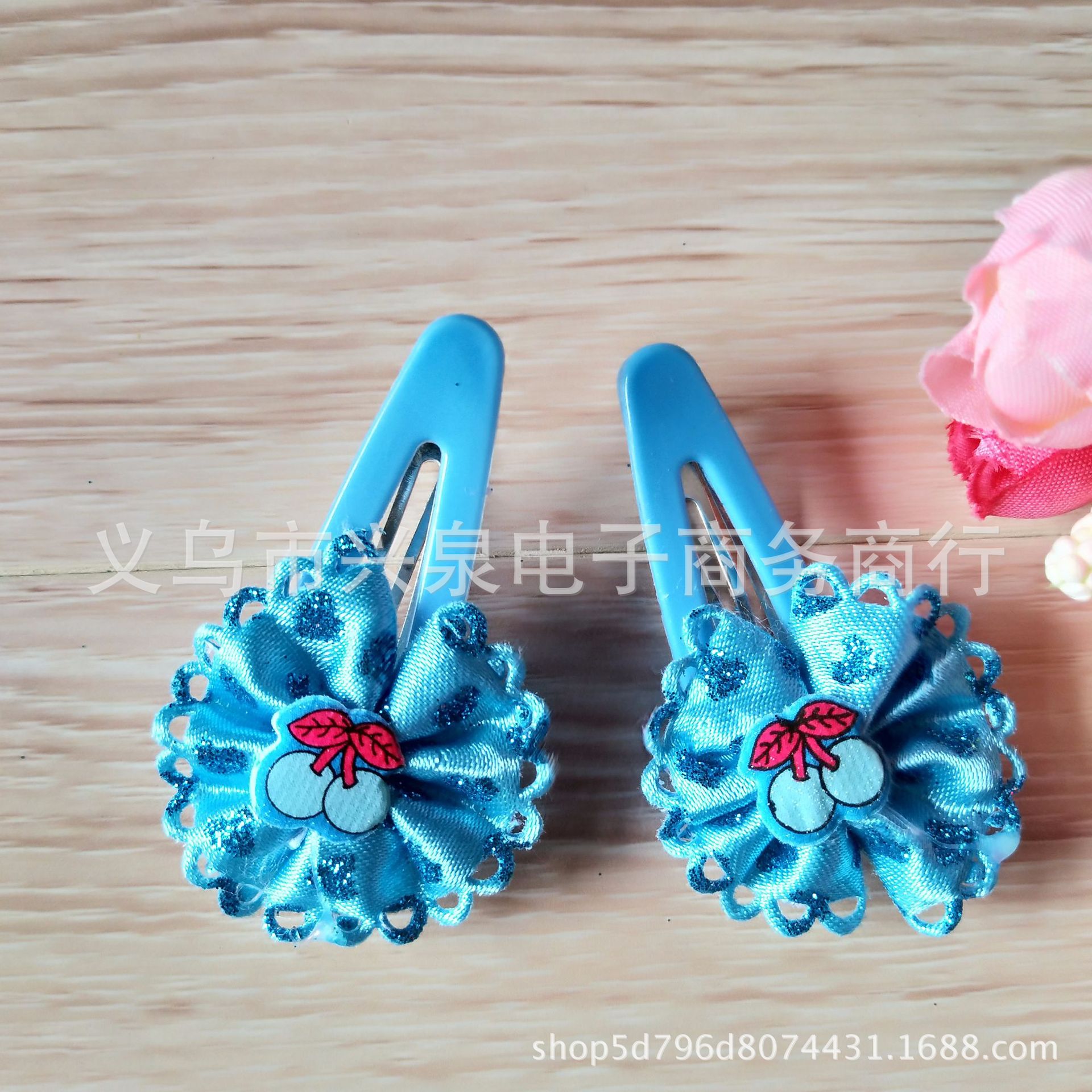 【1-7 Zones 】 Shining hairpins 5 per piece, 60 per pack. Children's hairpins, shining hair clips, fabric side clips, children's cute headwear. Wholesale at one yuan per piece Specification image