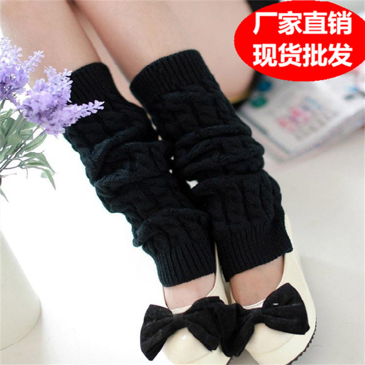 Wholesale of Korean-style knitted warm Japanese-style socks, woolen leg covers and over-the-knee socks from the manufacturer Specification image