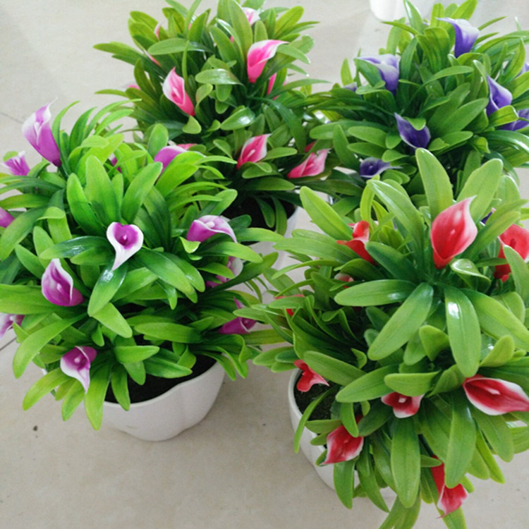 Wholesale simulation of small bonsai plastic calla lily flower family hotel public place flower manufacturers direct full figure