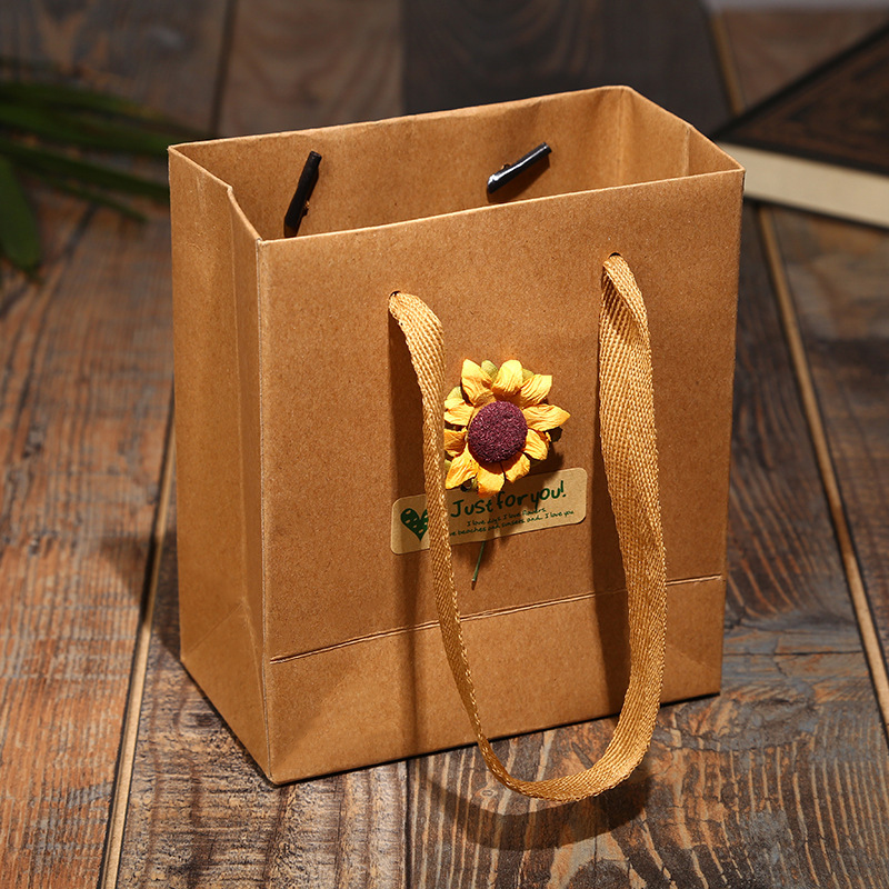 Kraft Paper Jewelry Box Sunflower Decal Cover Jewelry Box Hand Bag Set Gift Box Wholesale Application Scenario
