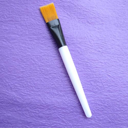 Wholesale Spot Mask Brush Beauty Makeup Tools White Pole Soft Hair Makeup Brush Crystal Mask Brush 9887 Item Picture