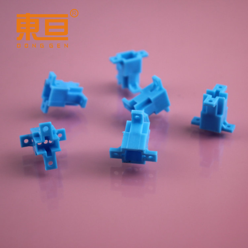 D2010172AB blue ding plug doble plug-in juguetes accesorios tecnología modelo piezas conectores de plástico
