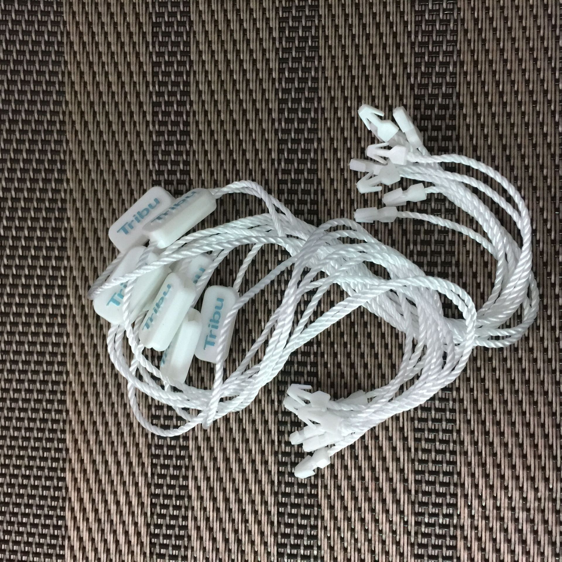 吊粒厂品质各种形状吊粒 广州吊粒厂家 广州吊粒厂 免费设计logo