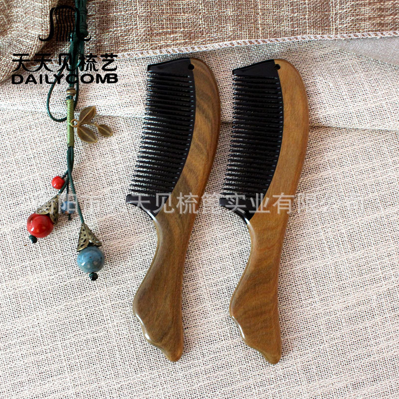 See Every Day Manufacturers Wholesale Sandalwood Comb Can Be Engraved Horn Wood Comb Comb Jade Sandalwood Horn Comb Specification drawing