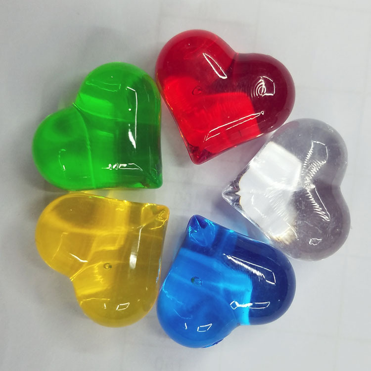 Wholesale of heart dolphin fish plastic beads, acrylic stone ice cubes, Baojie Aquarium decorations in multiple colors and styles details Picture