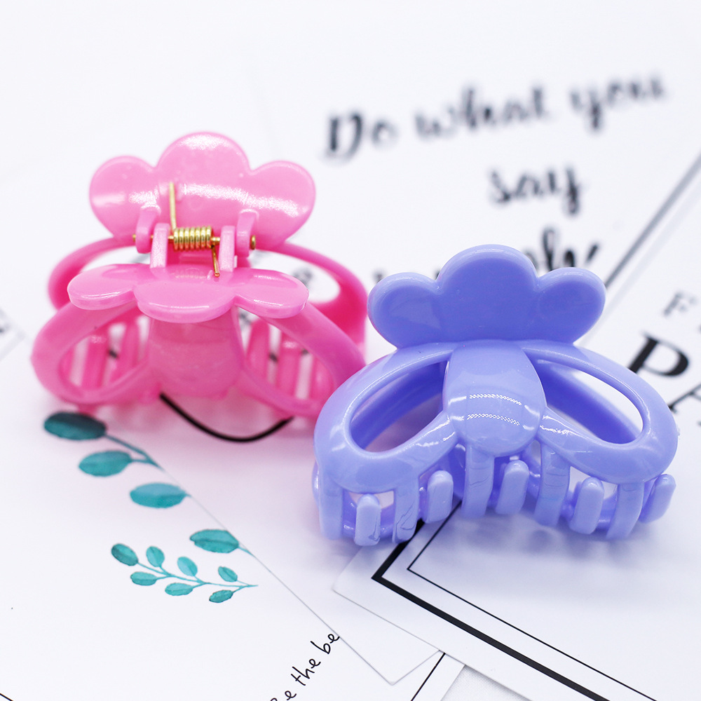 Factory Direct Sales Mixed Color Plastic Headwear Hair Grab Bath Clip Hairpin Hair Tools Top Clip Bangs Sweet Wholesale details Picture