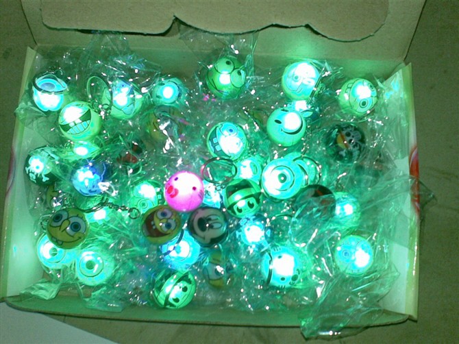 28mm发光眼珠玩具配件厂专业生产各种闪光眼睛眼球娃娃玩具配件详情图3