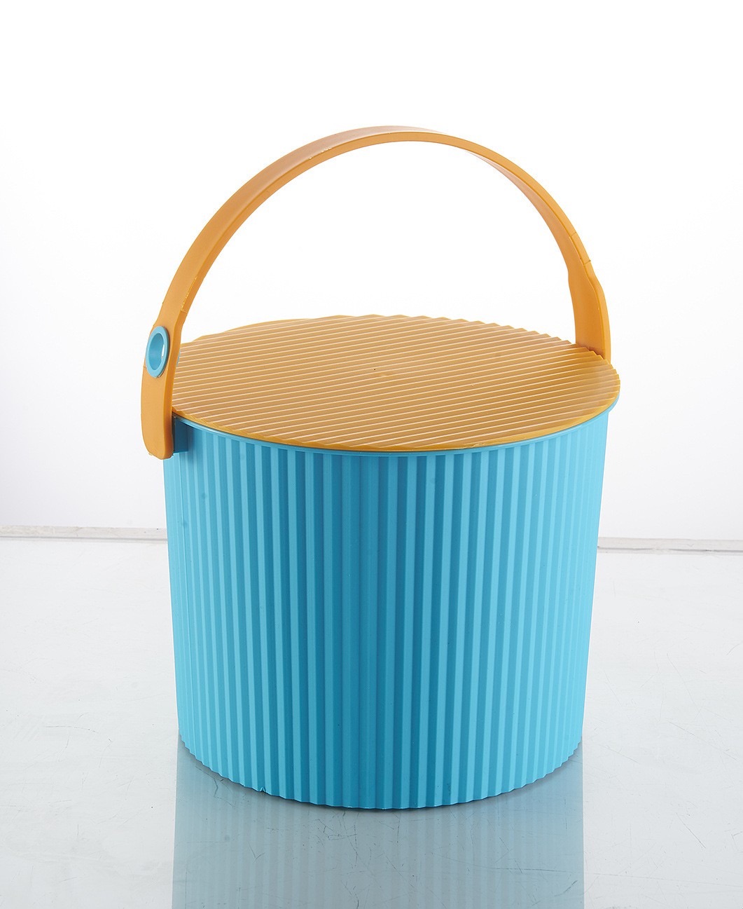 Round Bucket 6669 Medium 8L Bucket 20/ Box 22X 26X21cm Car Bucket details Picture