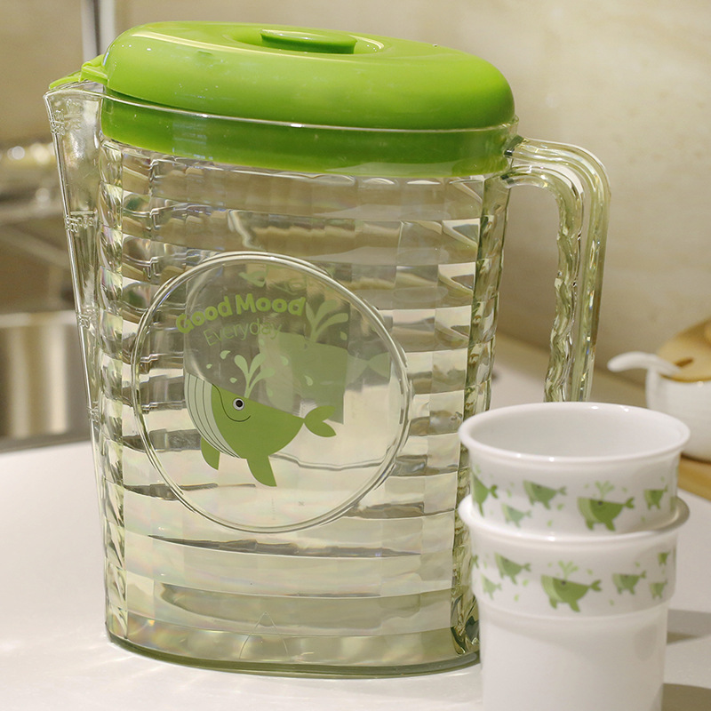 B-507 / B-509 household Baibaoju 1800ML plastic cold water kettle, eco-friendly pp cold water kettle with lid, containing three cups Application Scenario