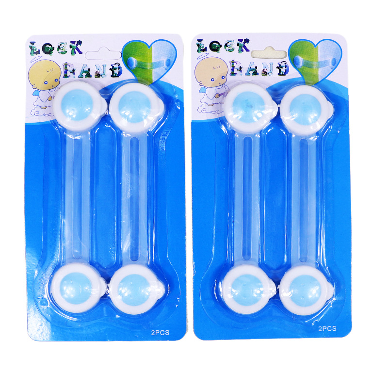 A set of 2 multi-functional children's safety extended protective locks, drawer lock, refrigerator lock, toilet lock, cabinet door 6220 Application Scenario