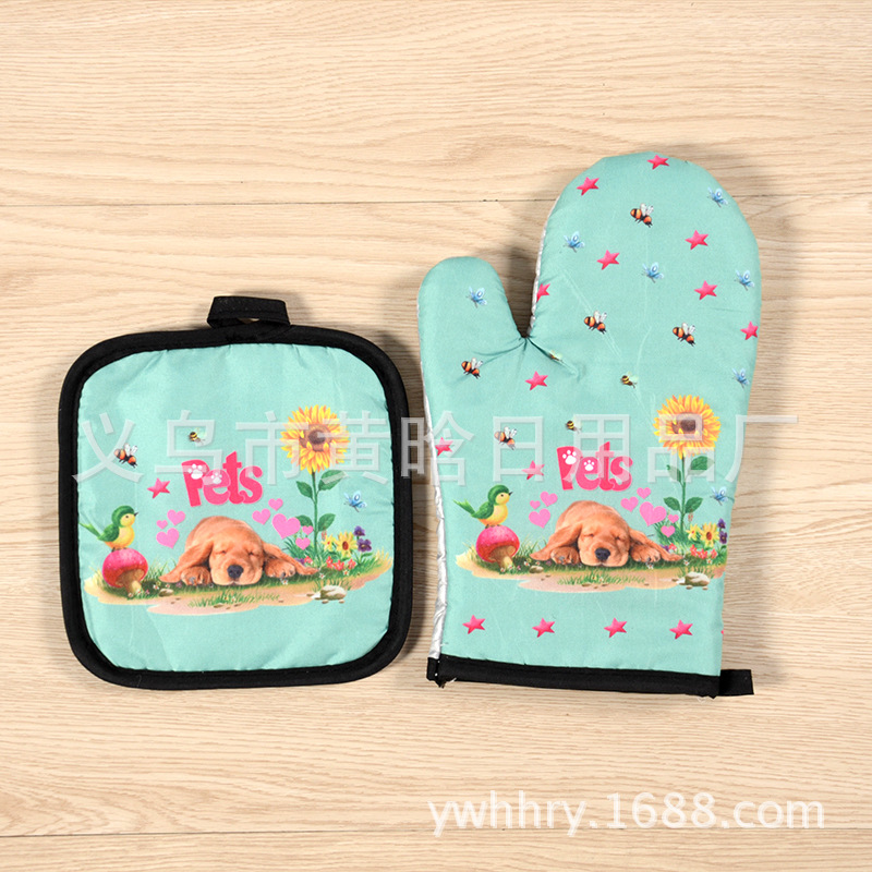 Cartoon Cat And Dog Microwave Gloves Heat Insulation Mat Two-Piece Heat Insulation Gloves Heat Resistant Heat Resistant Oven Baking Gloves Item Picture