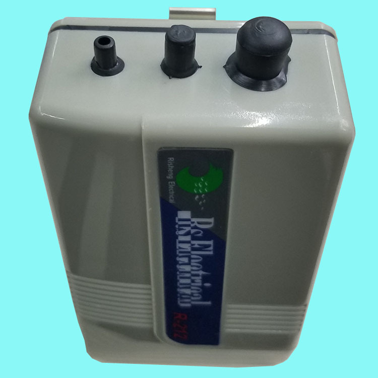 日胜鱼缸氧气泵 干电池供氧泵 鱼缸电池打氧气泵 r-212详情图4