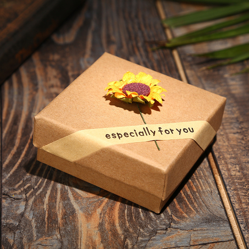 Kraft Paper Jewelry Box Sunflower Decal Cover Jewelry Box Hand Bag Set Gift Box Wholesale details Picture