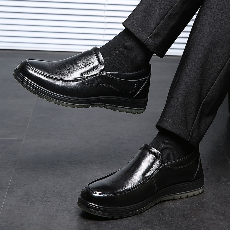 أحذية للرجال، أحذية للرجال في السن Specification image