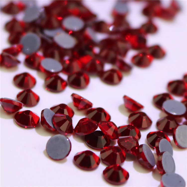 Red Color Glass Hot Diamond Manufacturers Spot Diy Nail Clothing Accessories Flat Rhinestones Wholesale details Picture