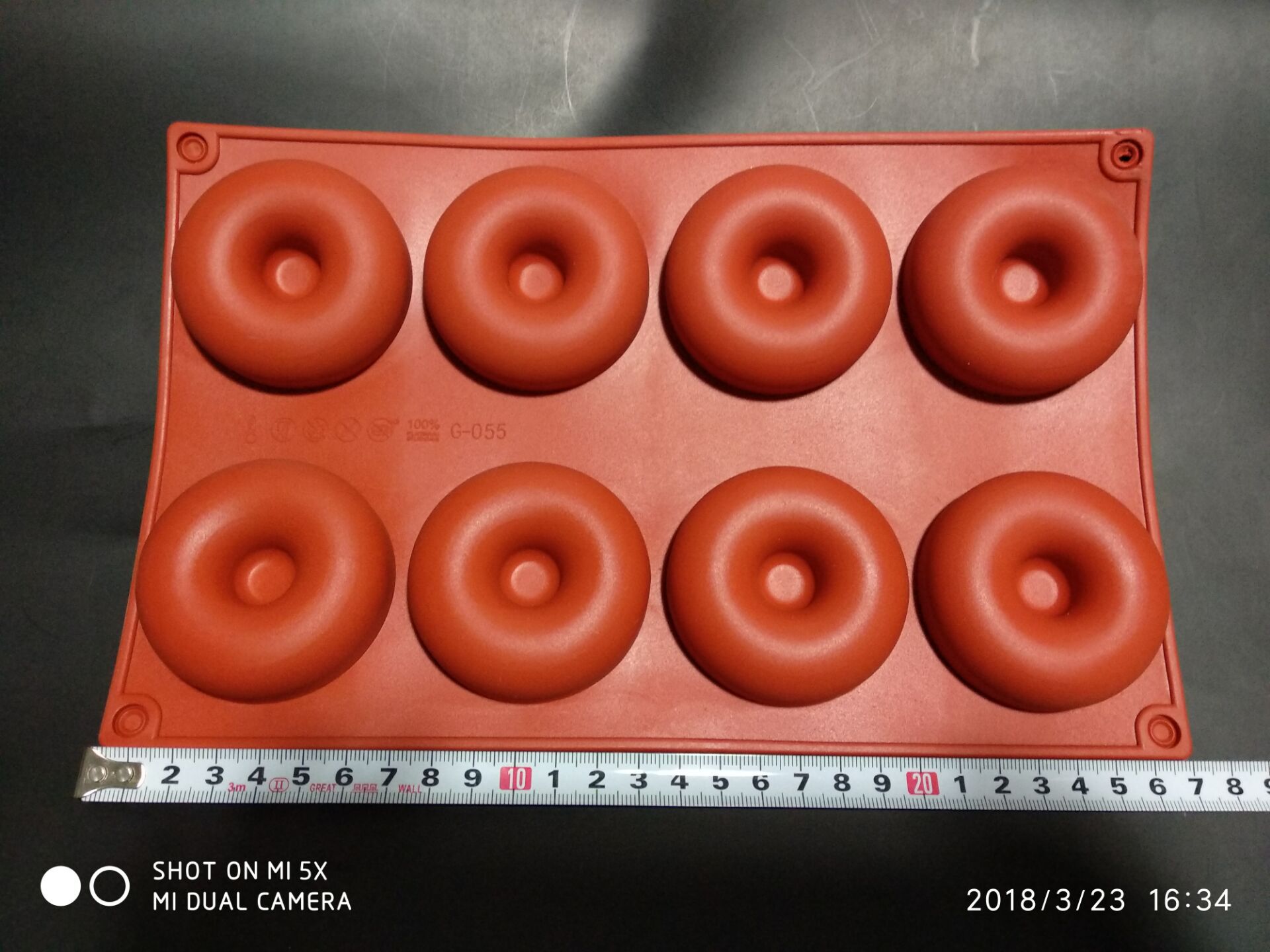 DIY烘焙工具 8孔甜甜圈硅胶蛋糕模 翻糖模 擀面杖 工厂批发图