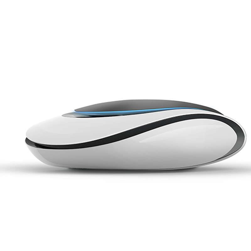 The solar-powered car air purifier can intelligently remove odors and formaldehyde Application Scenario