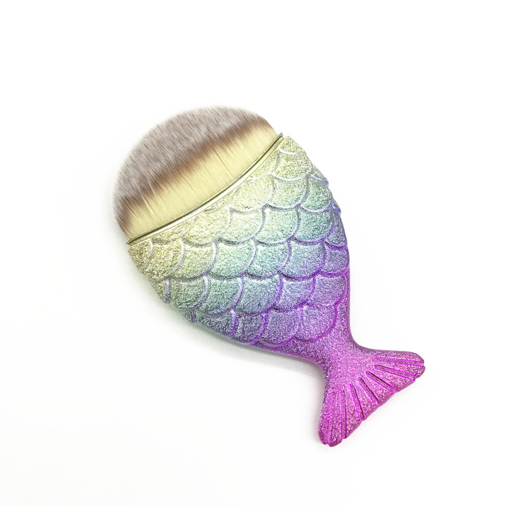 Single Small Fish Foundation Brush Beauty Fishtail Makeup Brush Beauty Tools Makeup Fishtail Brush Wholesale Item Picture