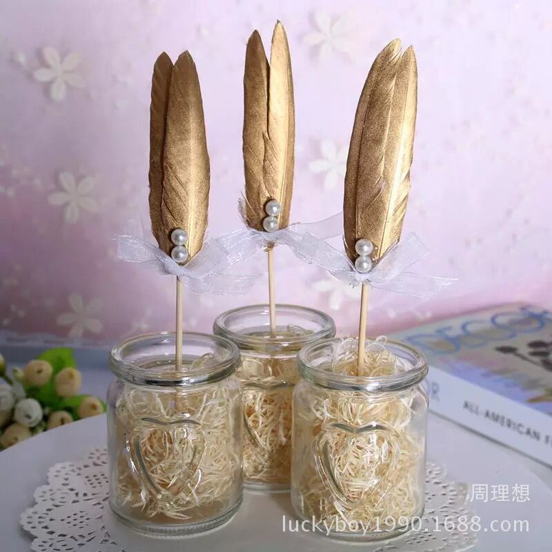 The manufacturer wholesales large quantities of goose feathers, small straight knives, colorful feathers, DIY kindergarten handcrafted materials, earrings, accessories, and goose feathers Application Scenario