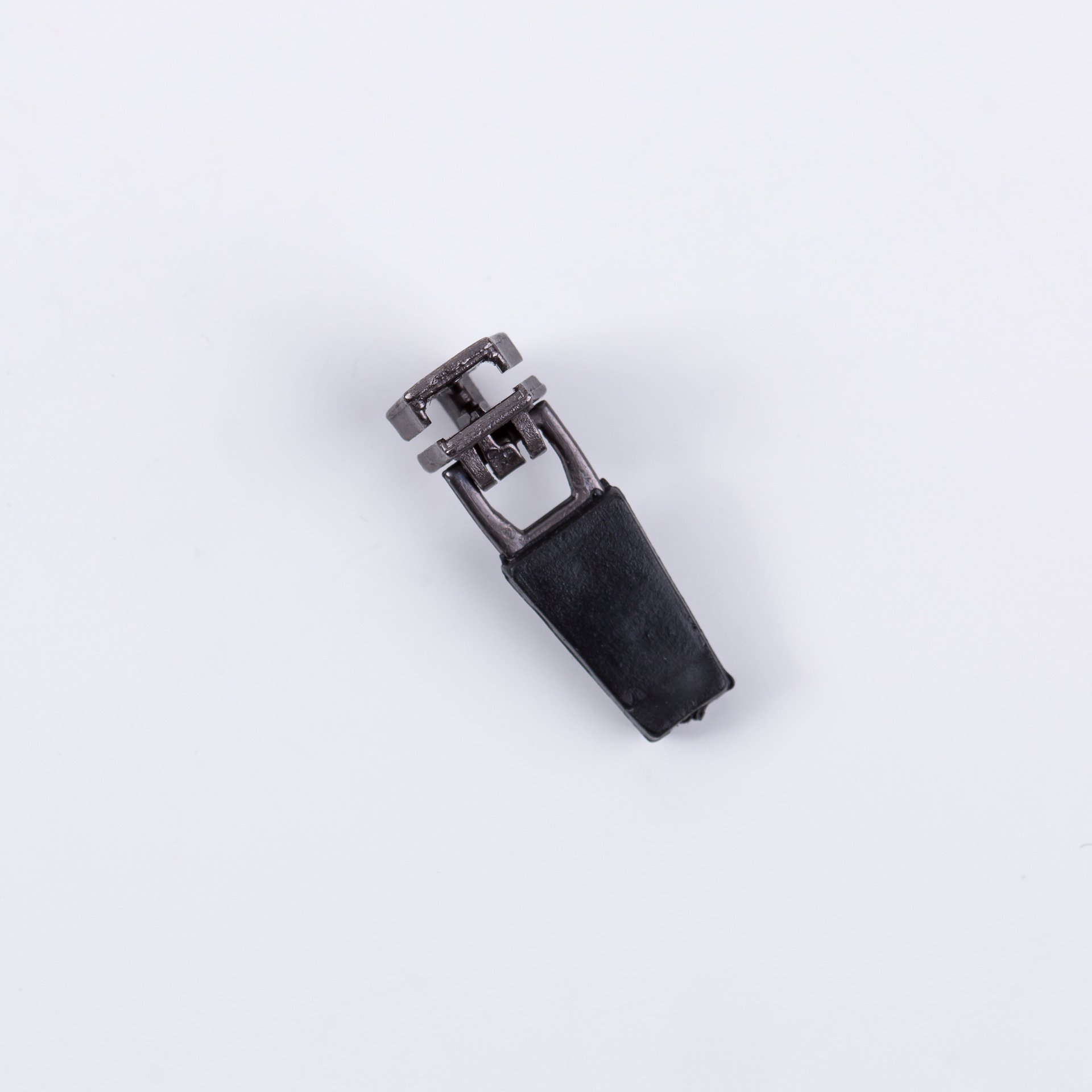 Stock Supply 3# Fashion Plastic Zipper Head A Variety Of Nylon With Spring Head In Stock Injection Of Black Rubber Black Bottom Specification drawing