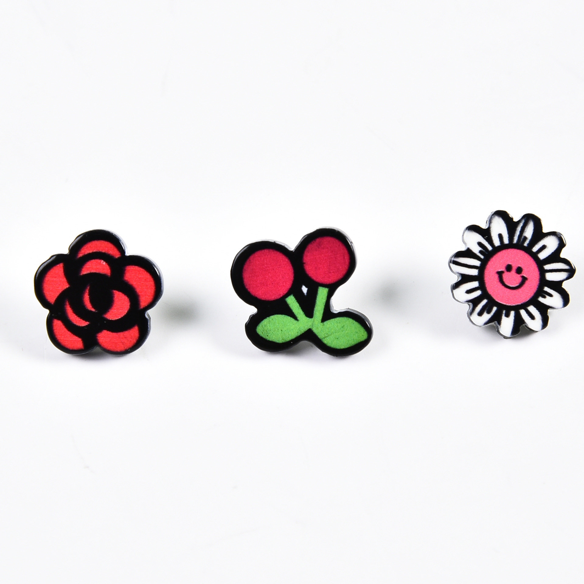 A domestic trend manufacturer customizes a variety of high-end animal children's clothing button plastic cartoon fruit animal color buttons Specification image