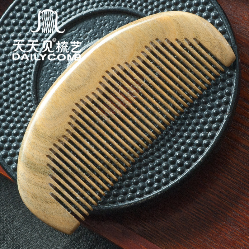 See Every Day Green Sandalwood Comb Small Comb South America Paraguayan Green Sandalwood Fine-Toothed Comb Sandalwood Comb details Picture