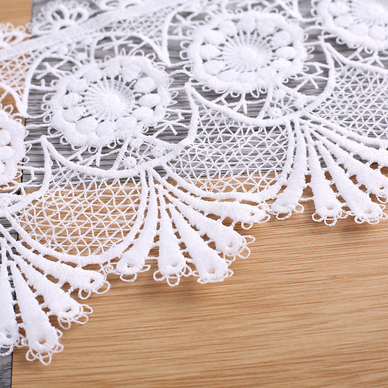 Manufacturers Direct Lace Lace Milk Silk Water Soluble Lace Hollow Palace Style Clothing Accessories Computer Embroidery Bar Code Application Scenario