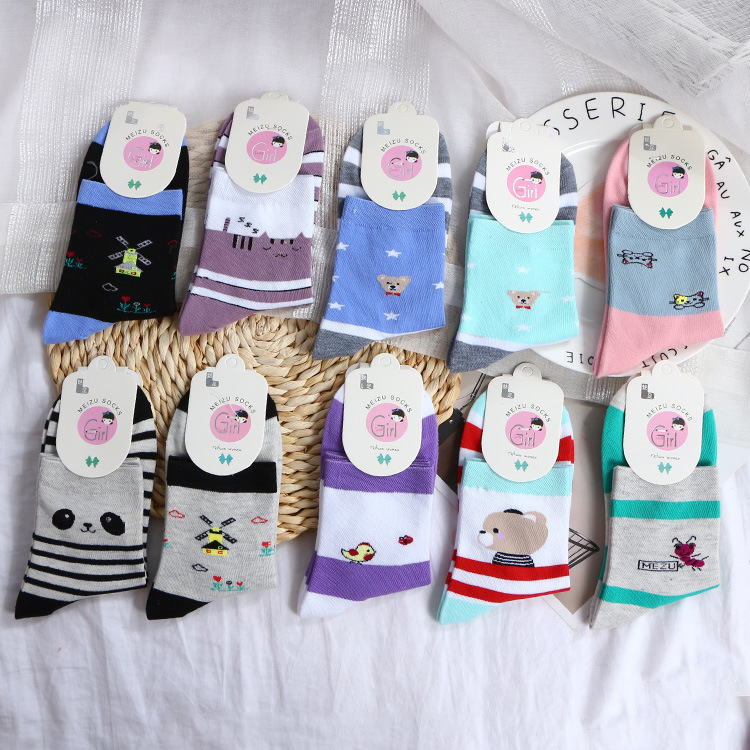 New autumn and winter women's socks, Japanese-style candy-colored mid-calf women's cotton socks, directly approved by the Northeast women's socks manufacturer details Picture