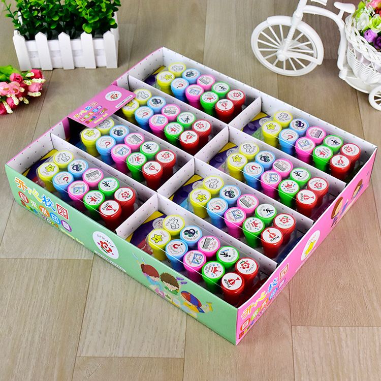 New English encouragement comment stamp multi-style colorful plastic cartoon printed stamp set Application Scenario