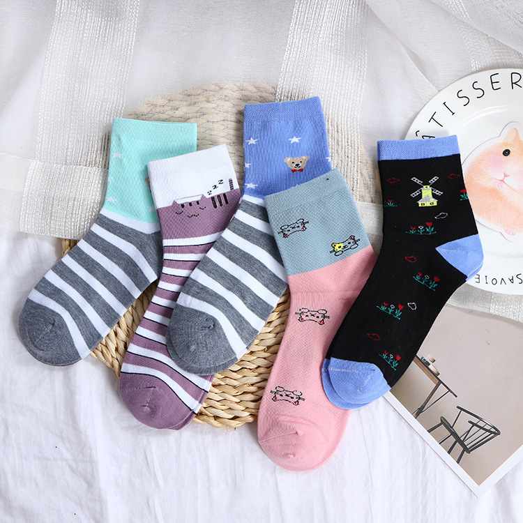 New autumn and winter women's socks, Japanese-style candy-colored mid-calf women's cotton socks, directly approved by the Northeast women's socks manufacturer Specification image