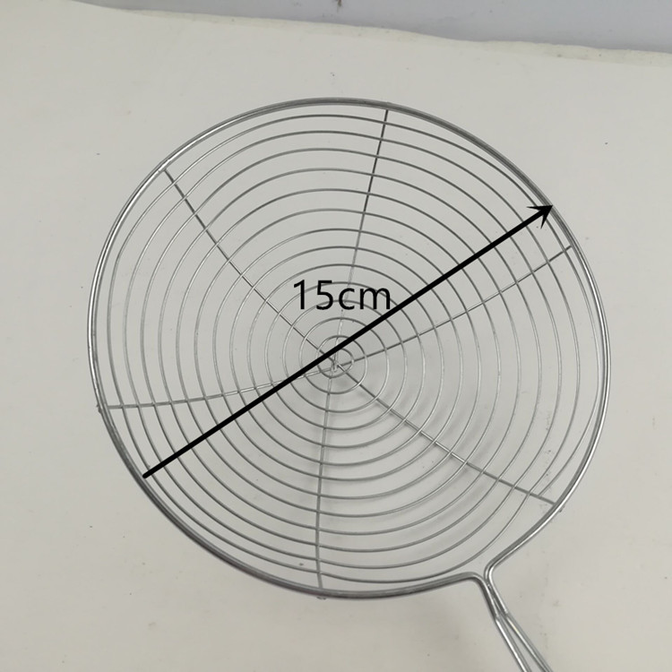 The manufacturer supplies stainless steel wire strainers, wire strainers, filter spoons, and deep-frying net spoons for wholesale at two yuan details Picture