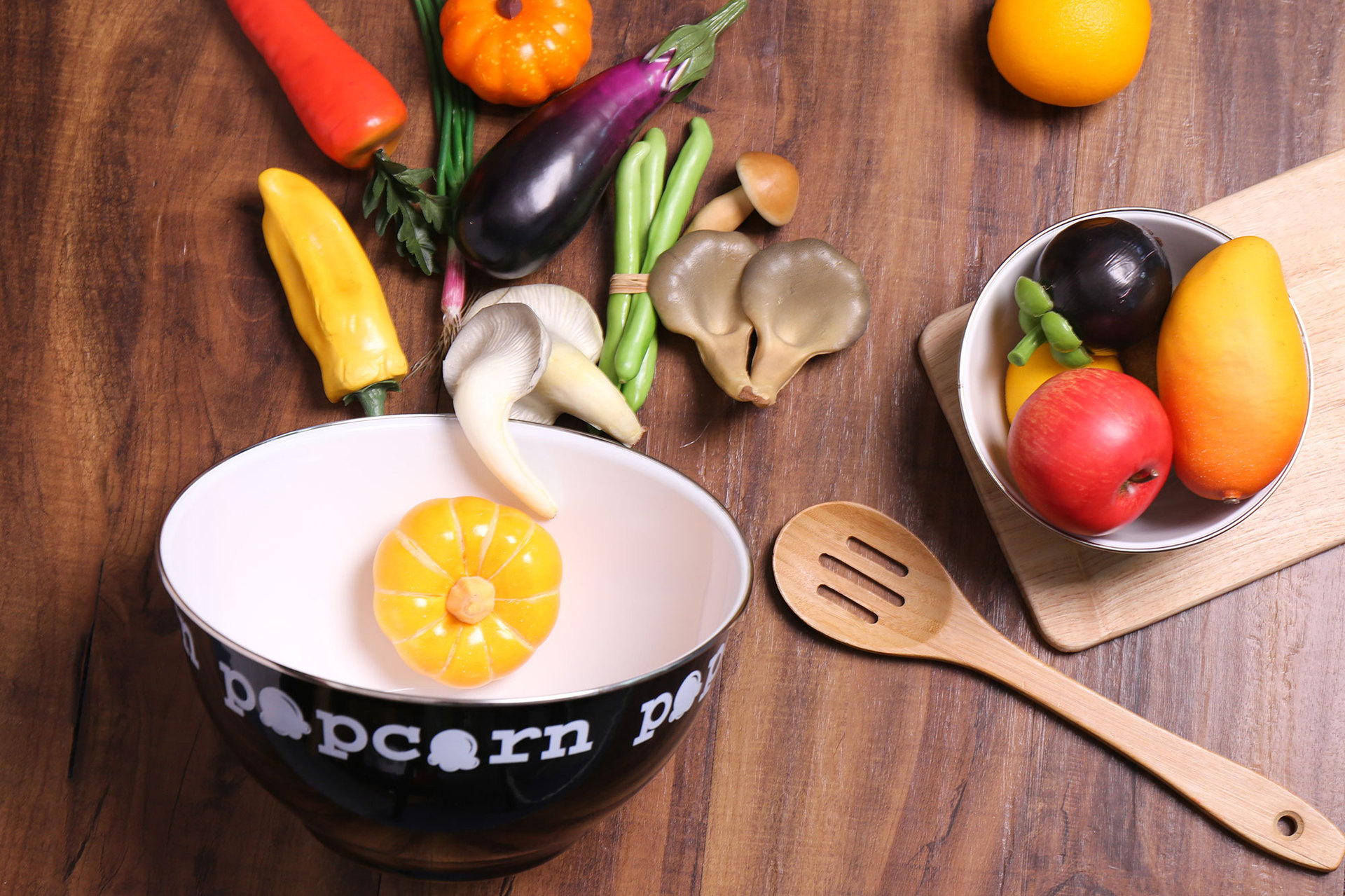 Wholesale Of 2019 New Household Stainless Steel Egg-Beating Basins, Creative 304 Stainless Steel Eco-Friendly Tableware Factory Direct Sales Item Picture